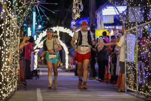 BIB: 5064, 5256
                            <button type="button" onclick="openModal(24875380)" class="btn btn-primary btn-sm float-right btn-popup" data-toggle="modal" data-target=".modal-high-quality">
                        <i class="fas fa-shopping-cart"></i> Add to Cart
                    </button>
                                            <button type="button" onclick="isThisMe(24875380, true)" class="btn btn-success btn-sm float-right btn-popup btn-isme hidden" data-toggle="tooltip" data-placement="bottom" title="นี่คือรูปของคุณใช่ไหม คลิกที่นี่เพื่อเอาเข้าอัลบั้ม">
                        <i class="fas fa-plus"></i> Add to album
                    </button>
                    <button type="button" onclick="isThisMe(24875380, false)" class="btn btn-warning btn-sm float-right btn-popup btn-isnotme hidden">
                        <i class="fas fa-ban"></i> Remove from album
                    </button>